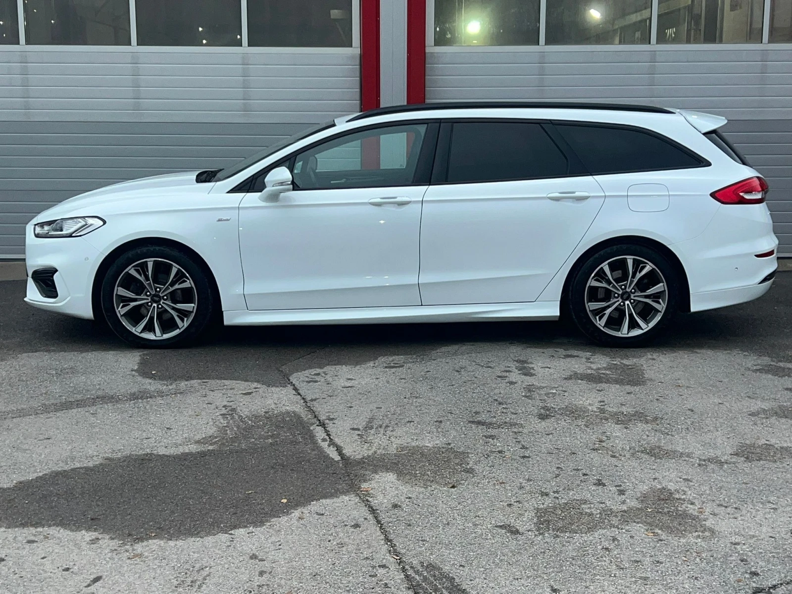 Ford Mondeo 2.0TDCI ST-LINE AUTOMATIK KEY LESS NAVI SONY KAMER - изображение 6