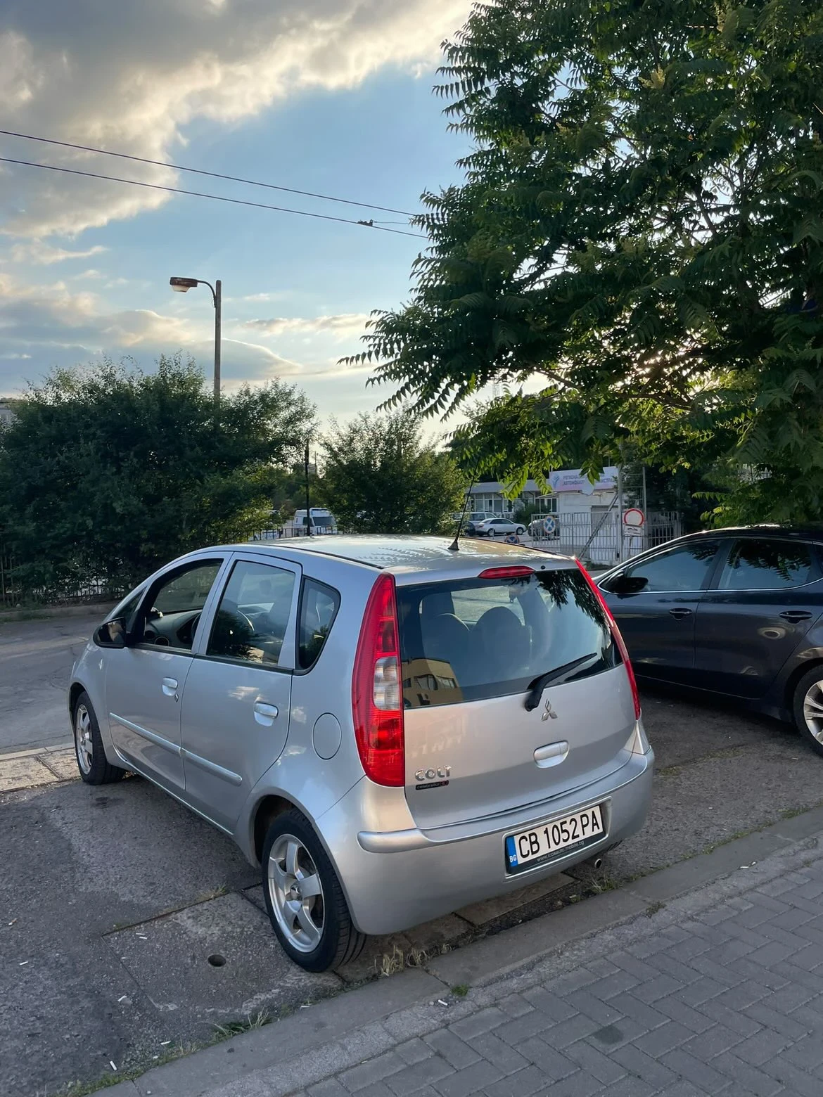 Mitsubishi Colt  - изображение 2