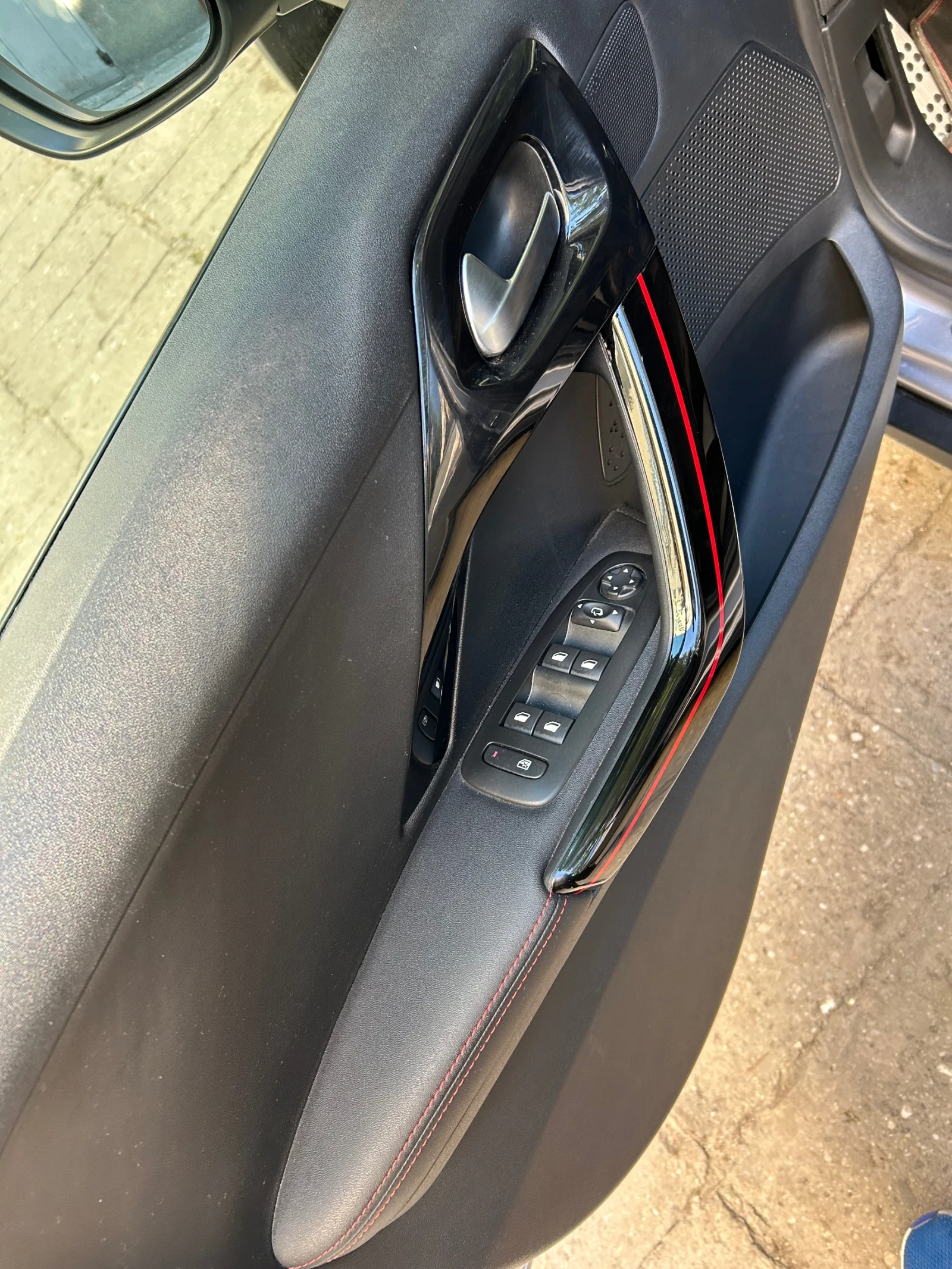 Peugeot 2008 GT LINE  | Mobile.bg   9