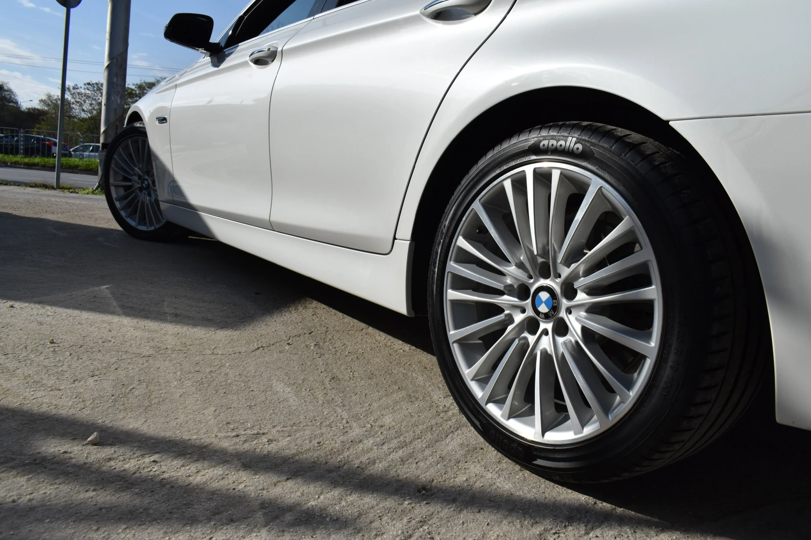 BMW 525 xDrive* FACELIFT* BUSINESS-PACK - изображение 2