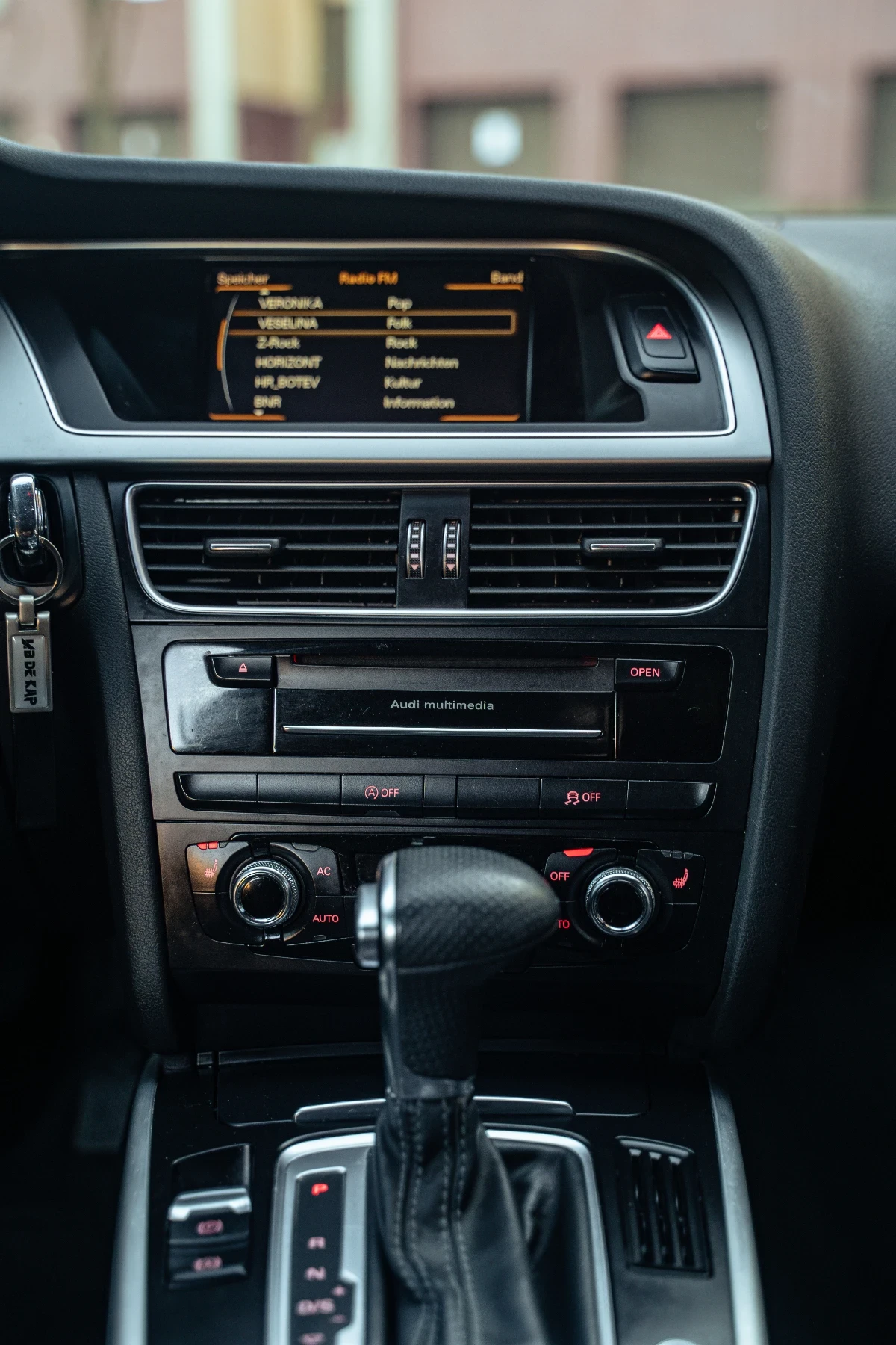 Audi A4 3.0 DIESEL GERMANY S-LINE, снимка 15 - Автомобили и джипове - 53775262