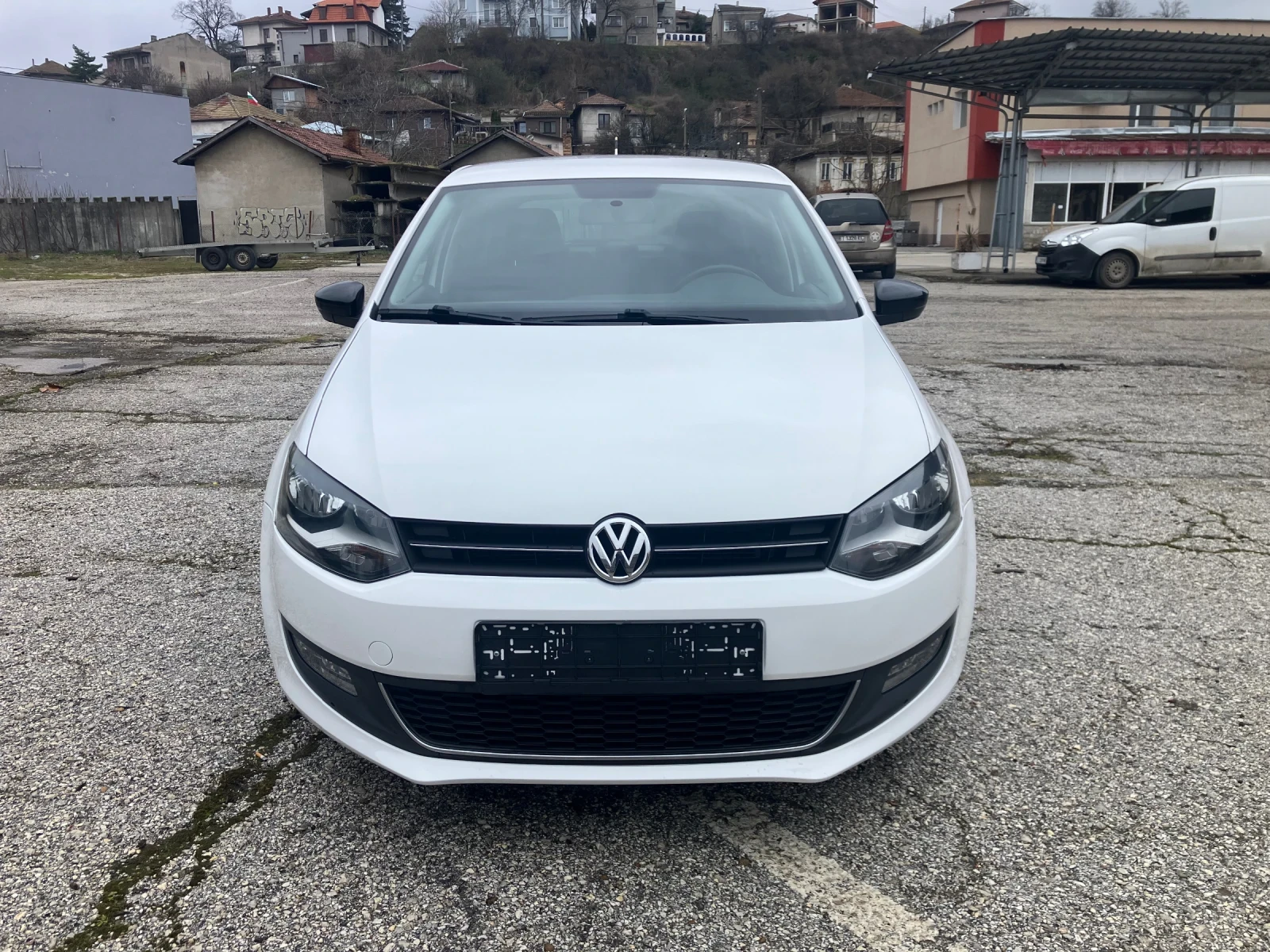 VW Polo 1.6tdi-105kc-MATCH, снимка 2 - Автомобили и джипове - 53950889