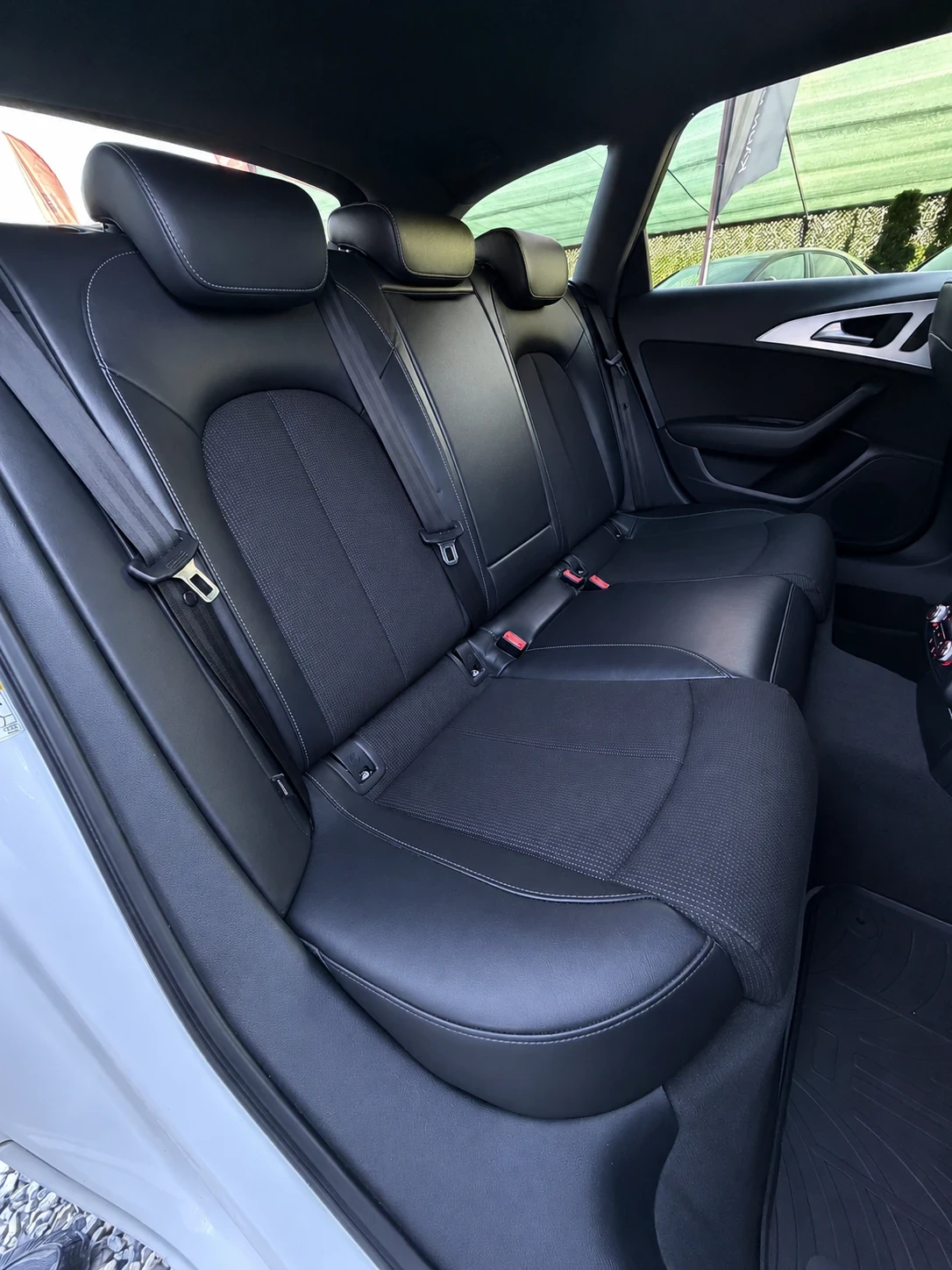 Audi A6 3.0TDI| 245HP| 3XS-LINE| PANO| QUATTRO| ЛИЗИНГ, снимка 10 - Автомобили и джипове - 54733355