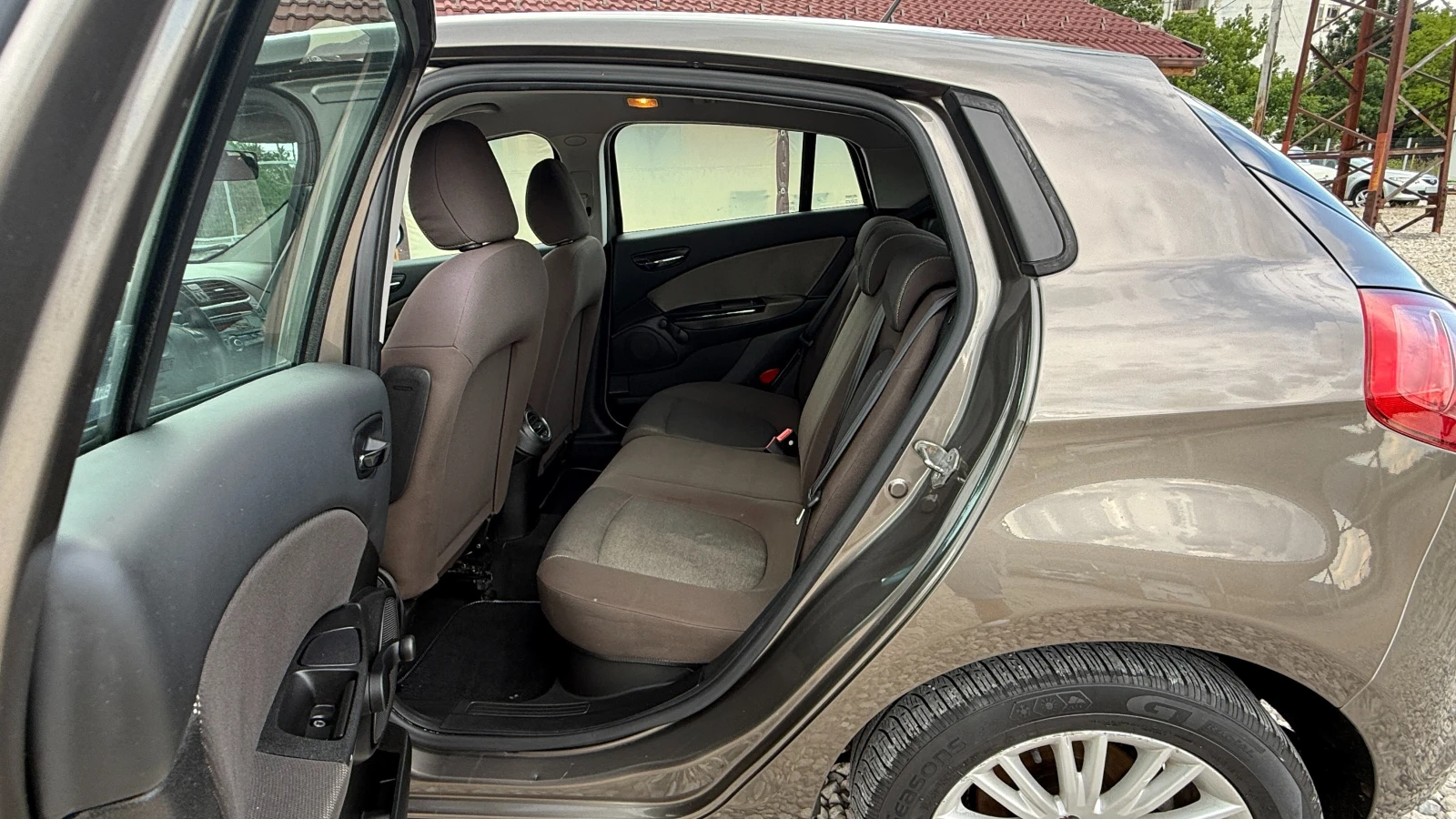 Fiat Bravo 1.4GPL/ГАЗ/90кс/НОВ ВНОС ОТ ИТАЛИЯ, снимка 16 - Автомобили и джипове - 54779118