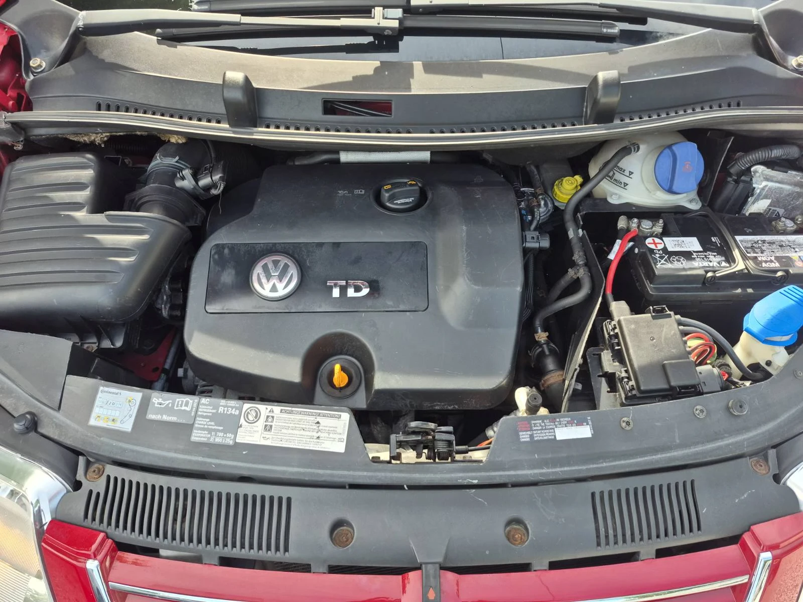VW Sharan 1.9TDI-116k.s-6+ 1, снимка 15 - Автомобили и джипове - 54870680