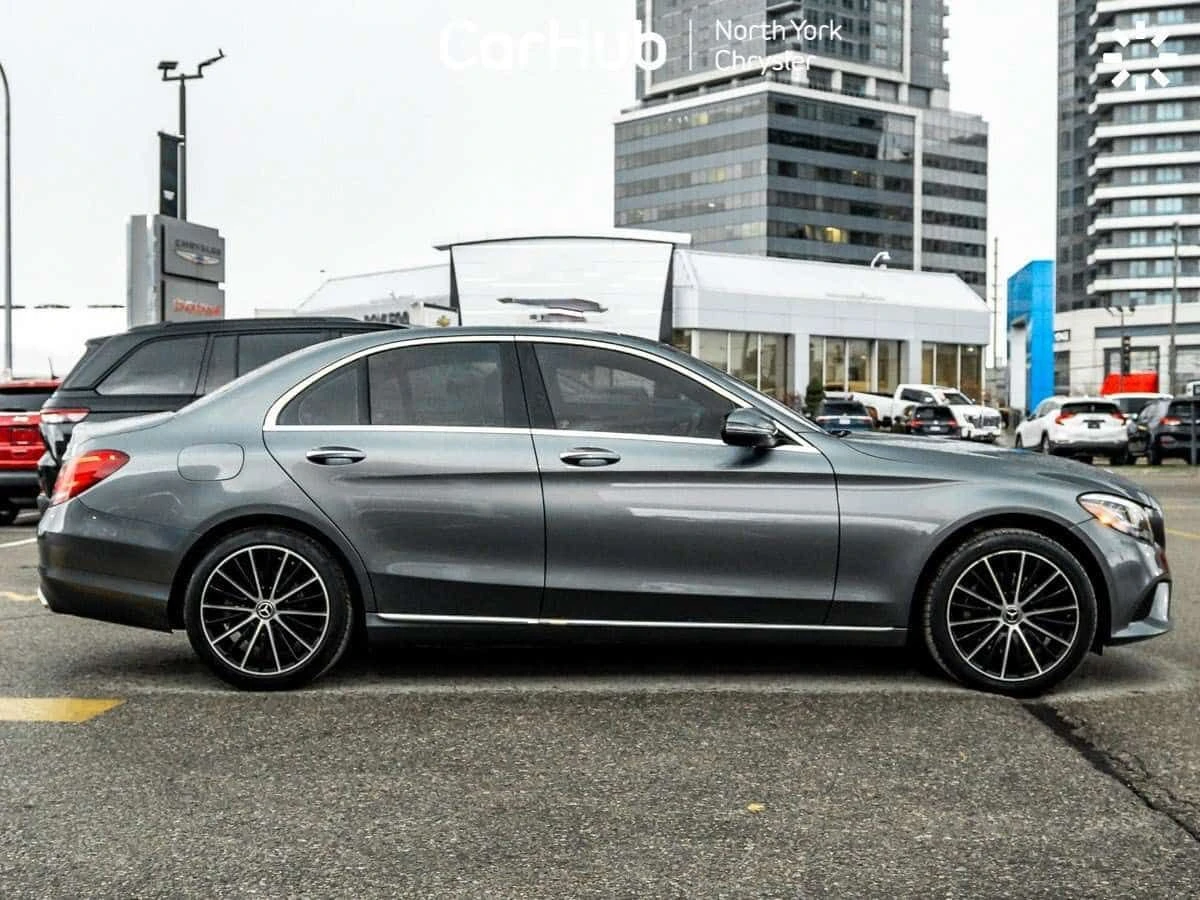 Mercedes-Benz C 300 * Panoroof Navi Backup Cam Active Brake Assist * C, снимка 4 - Автомобили и джипове - 54893674
