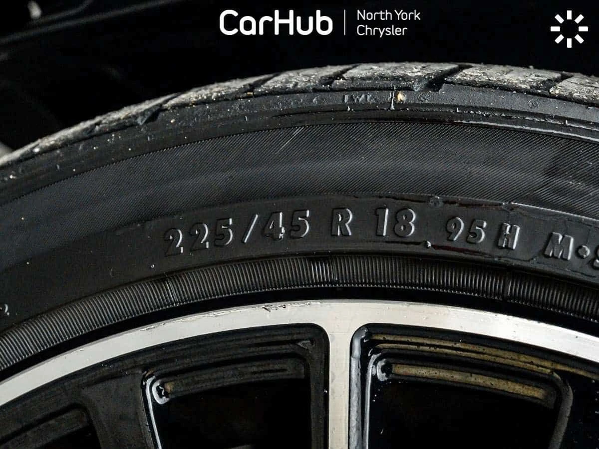 Mercedes-Benz C 300 * Panoroof Navi Backup Cam Active Brake Assist * C, снимка 6 - Автомобили и джипове - 54893674