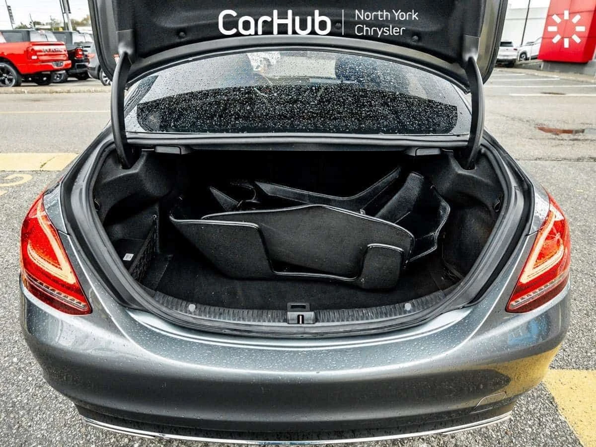 Mercedes-Benz C 300 * Panoroof Navi Backup Cam Active Brake Assist * C, снимка 5 - Автомобили и джипове - 54893674