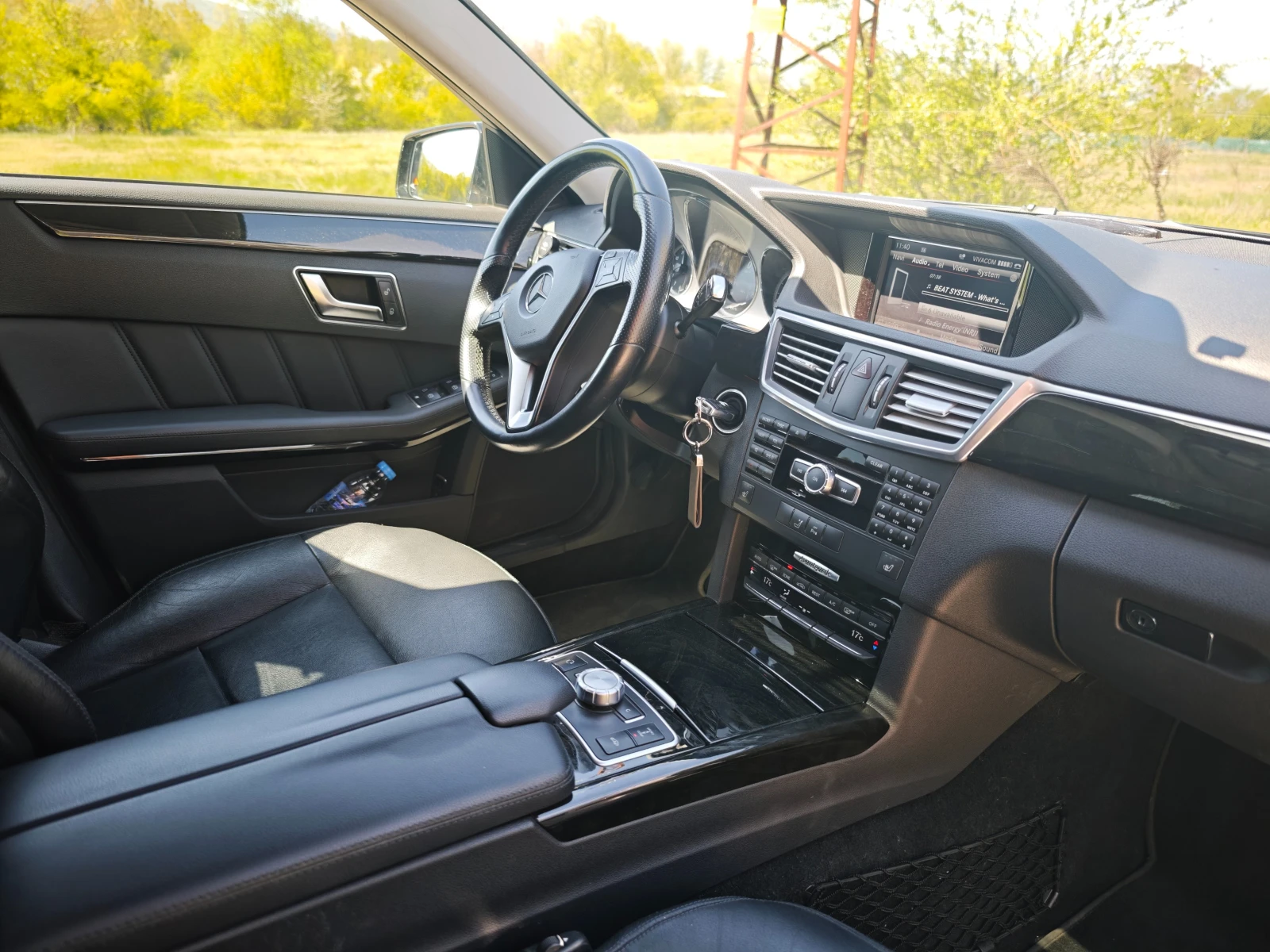 Mercedes-Benz E 350, снимка 9 - Автомобили и джипове - 54996904