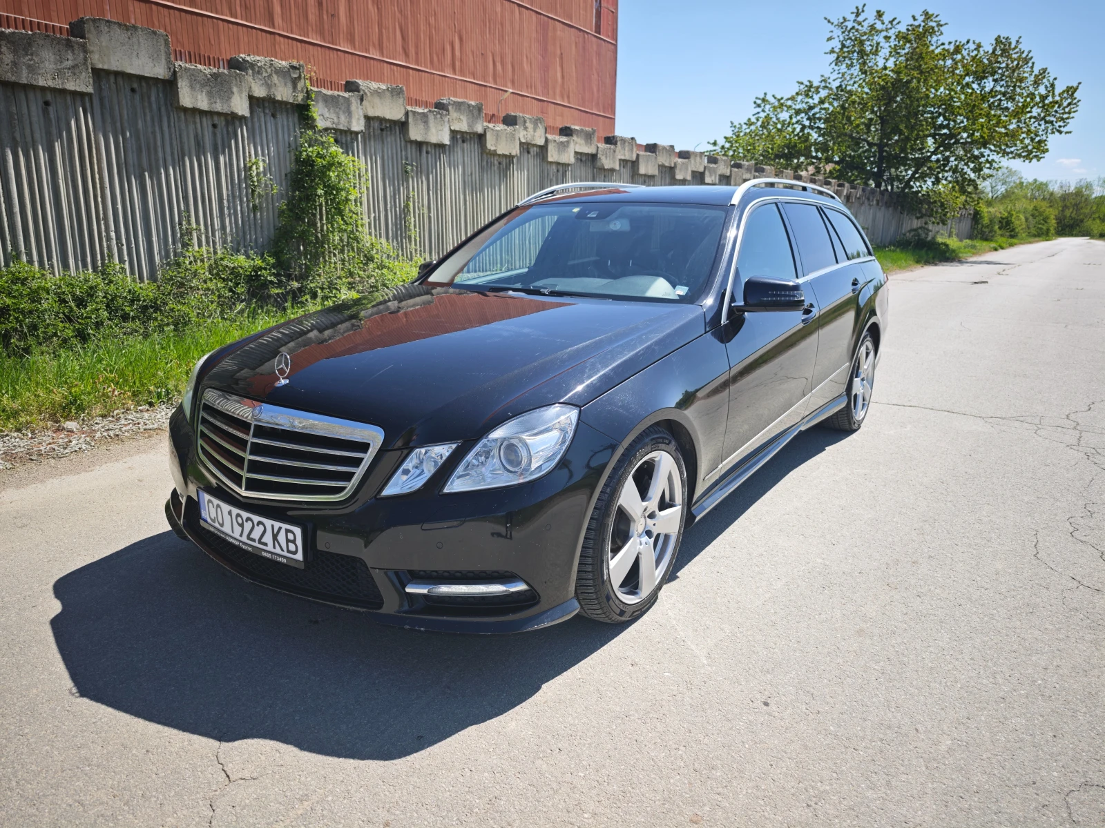 Mercedes-Benz E 350, снимка 11 - Автомобили и джипове - 54996904