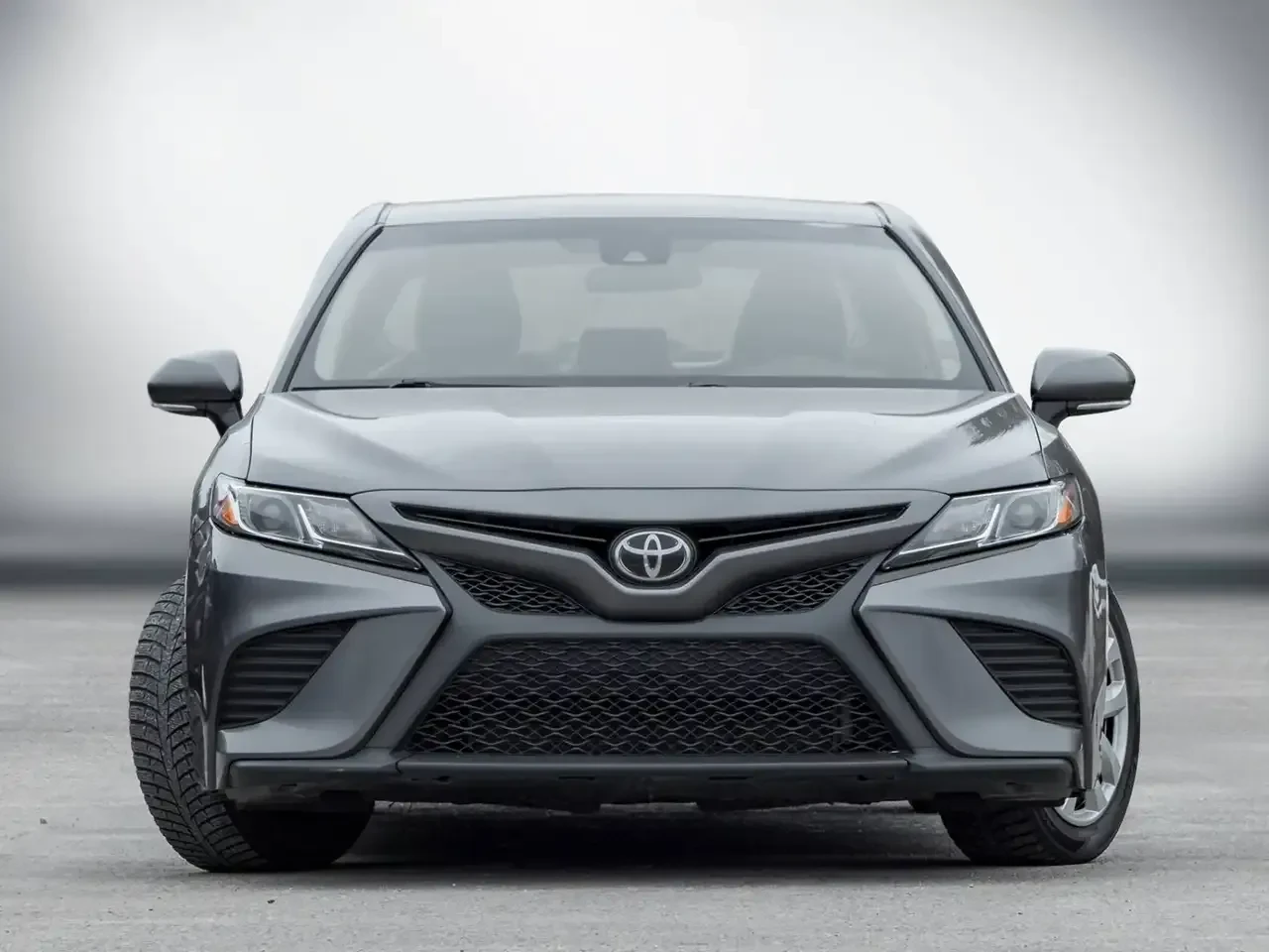 Toyota Corolla SE, снимка 4 - Автомобили и джипове - 55559772