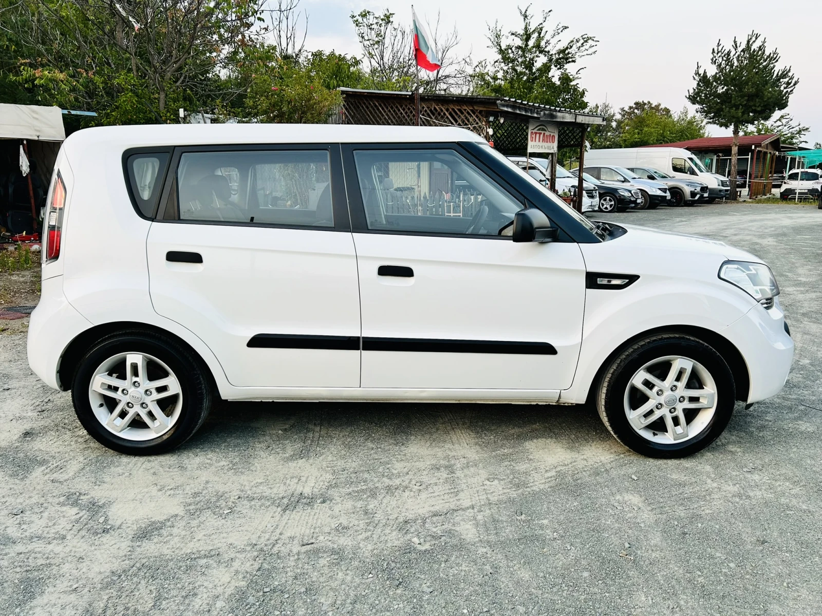 Kia Soul 1.6i* GAS-BRC, снимка 6 - Автомобили и джипове - 55723403