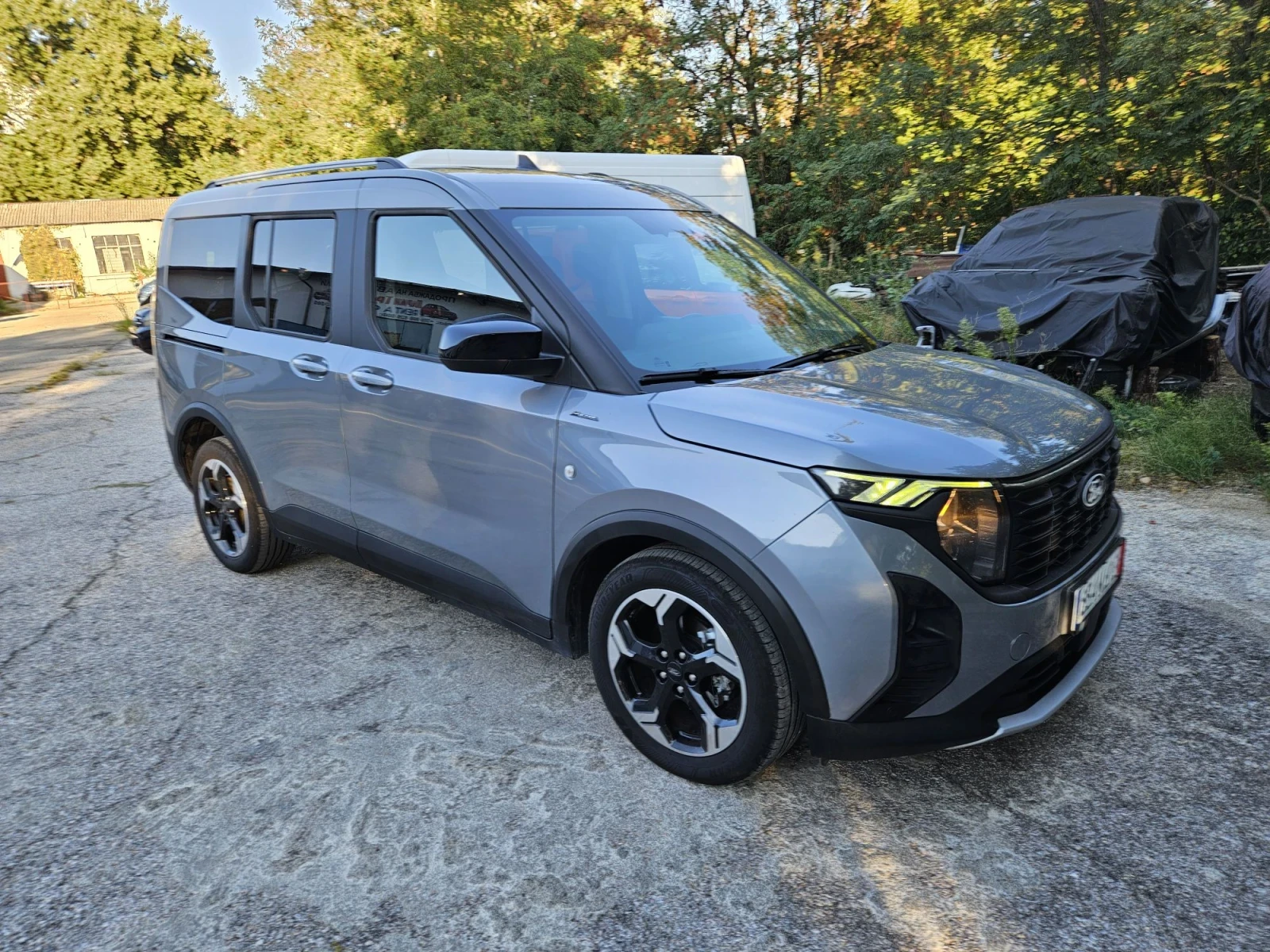 Ford Courier