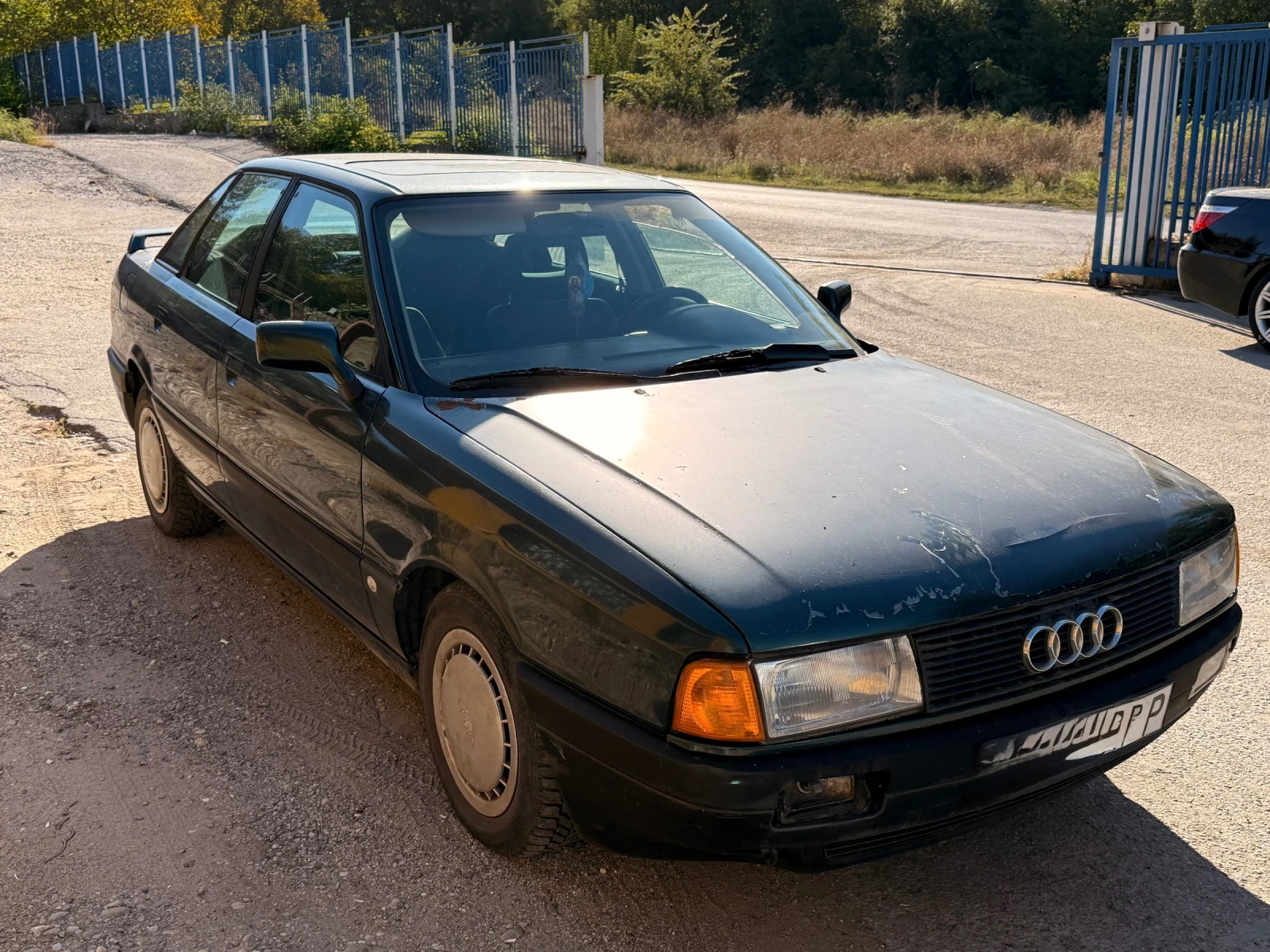 Audi 80, снимка 4 - Автомобили и джипове - 56358039