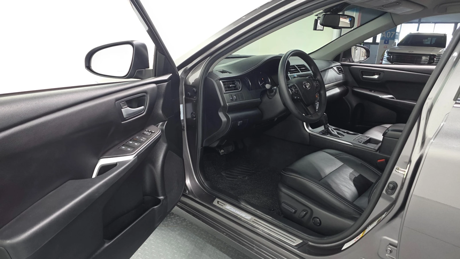 Toyota Camry Hybrid LE * ������� * ������ | Mobile.bg � ����������� 10