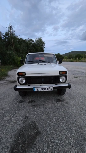 Lada Niva Lada Niva 2121 1.6 карбуратор, снимка 1