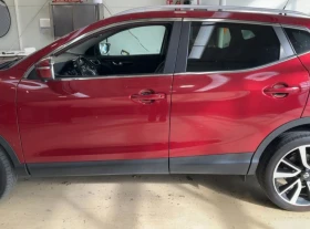 Nissan Qashqai TEKNA 1.6 DCI.4WD.PANORAMA.KAMERA.LED - 24500 лв. / 12526.65 € - 56198239 3