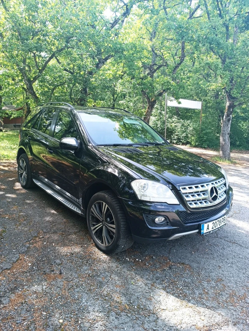 Mercedes-Benz ML 320, снимка 2 - Автомобили и джипове - 47777265