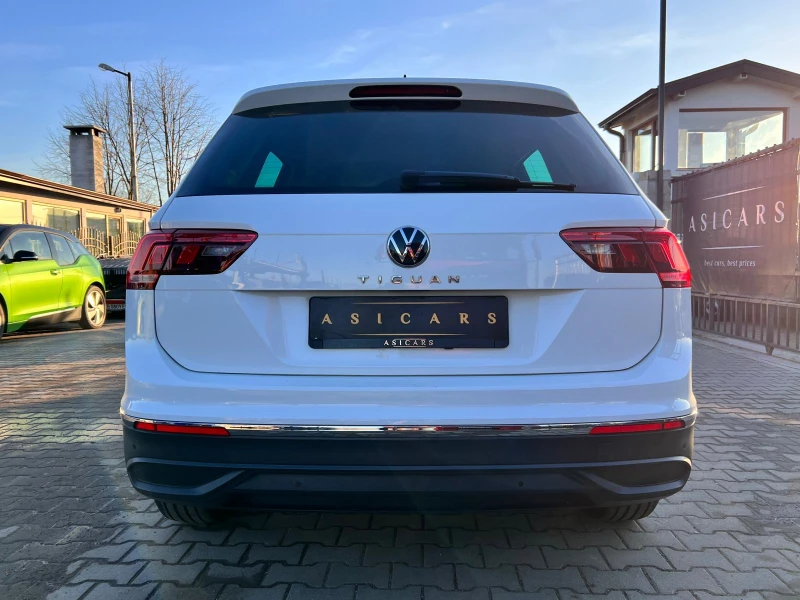 VW Tiguan 2.0D EURO 6D, снимка 4 - Автомобили и джипове - 48150321