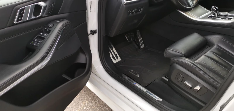 BMW X5M M50d M Performance, снимка 13 - Автомобили и джипове - 52955572