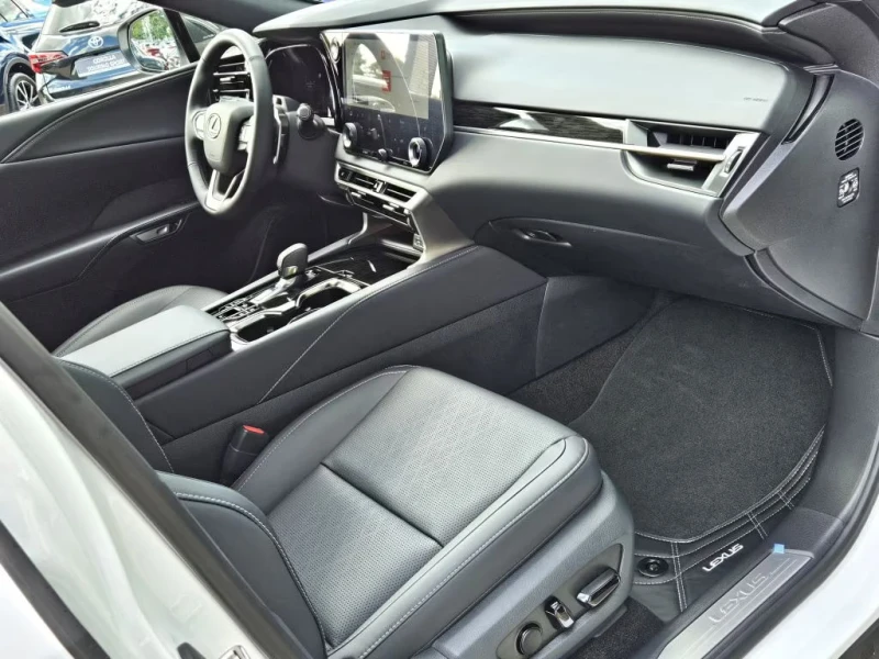Lexus RX 450h plus 2.5PHEV/309HP/F-SPORT/PANO/360/HUD/DIGI/LED/645g, снимка 7 - Автомобили и джипове - 52654442