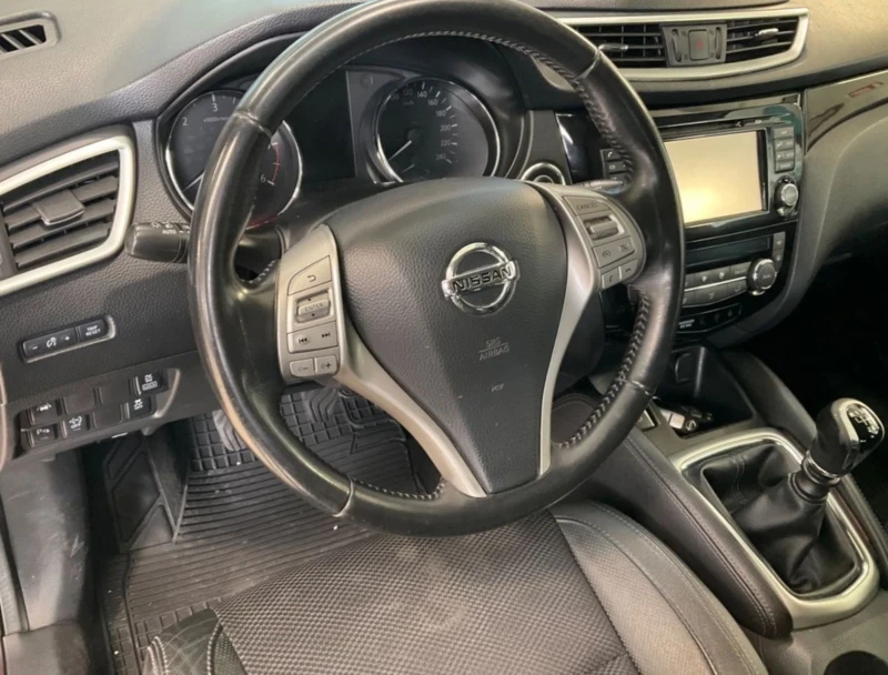 Nissan Qashqai TEKNA 1.6 DCI.4WD.PANORAMA.KAMERA.LED, снимка 12 - Автомобили и джипове - 52750537