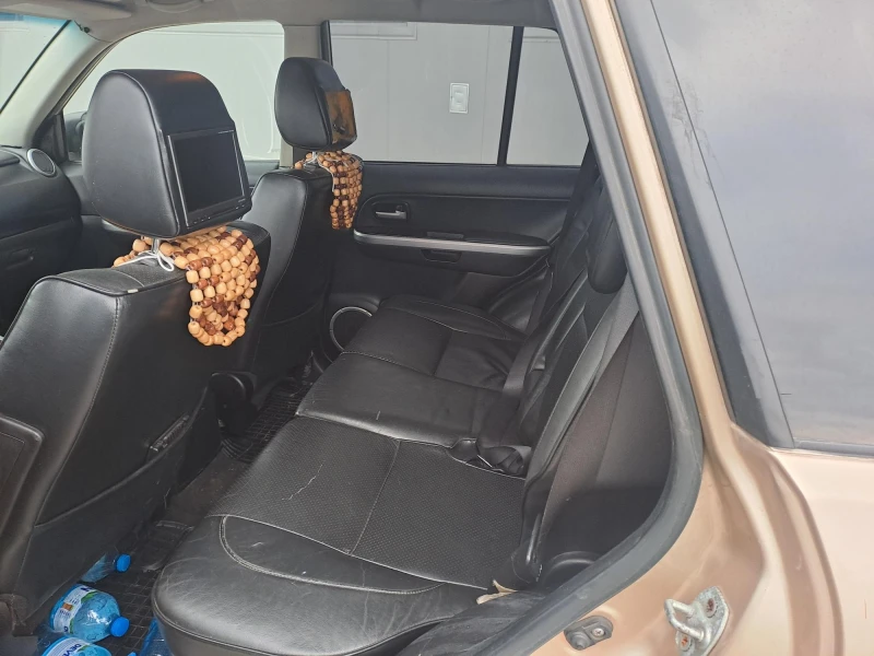 Suzuki Grand vitara 2.0 JLXEL AUTO, снимка 9 - Автомобили и джипове - 53096168