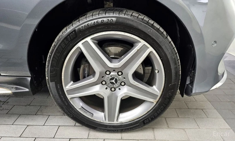 Mercedes-Benz GLE 350, снимка 5 - Автомобили и джипове - 53412856
