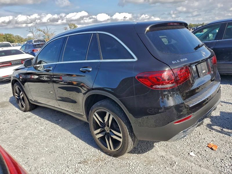 Mercedes-Benz GLC 300 AMG* PACK* ДИГИТАЛНО* ТАБЛО* 360КАМЕРА* LANE* ASSI, снимка 4 - Автомобили и джипове - 53188375