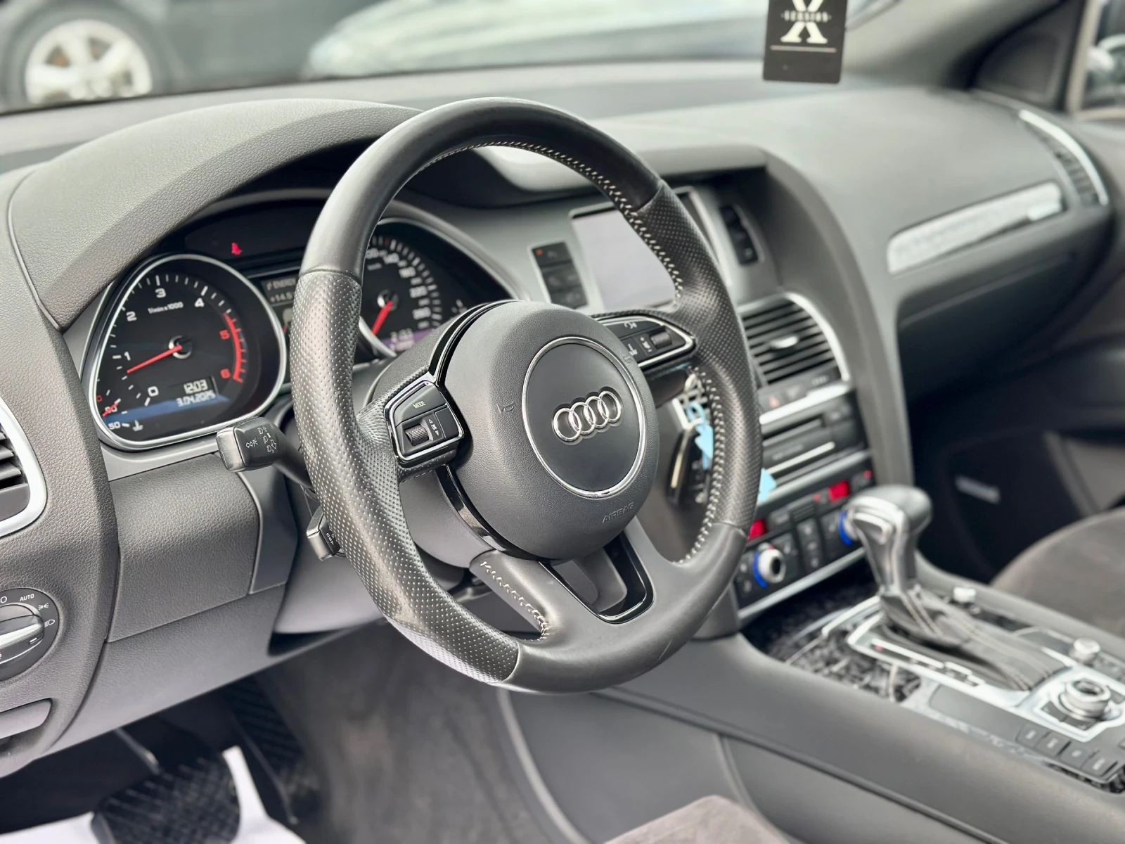 Audi Q7 3XSLINE::7 МЕСТНА::PANORAMA::CAMERA::BOSE::8 СК - изображение 8