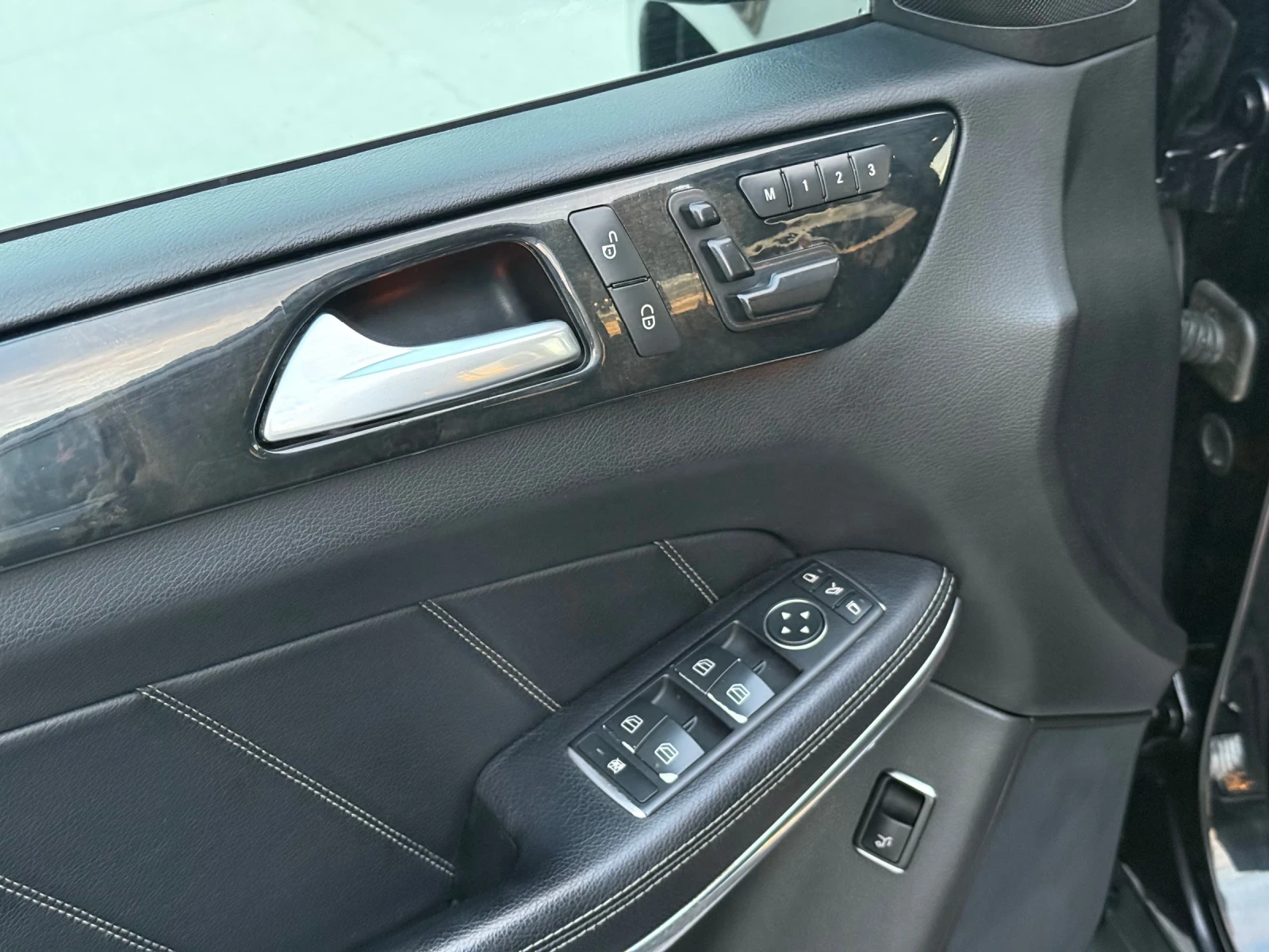 Mercedes-Benz GL 350 D* Bluetec* 2016г* 6+ 1Местен* Топ Състояние*  - изображение 8