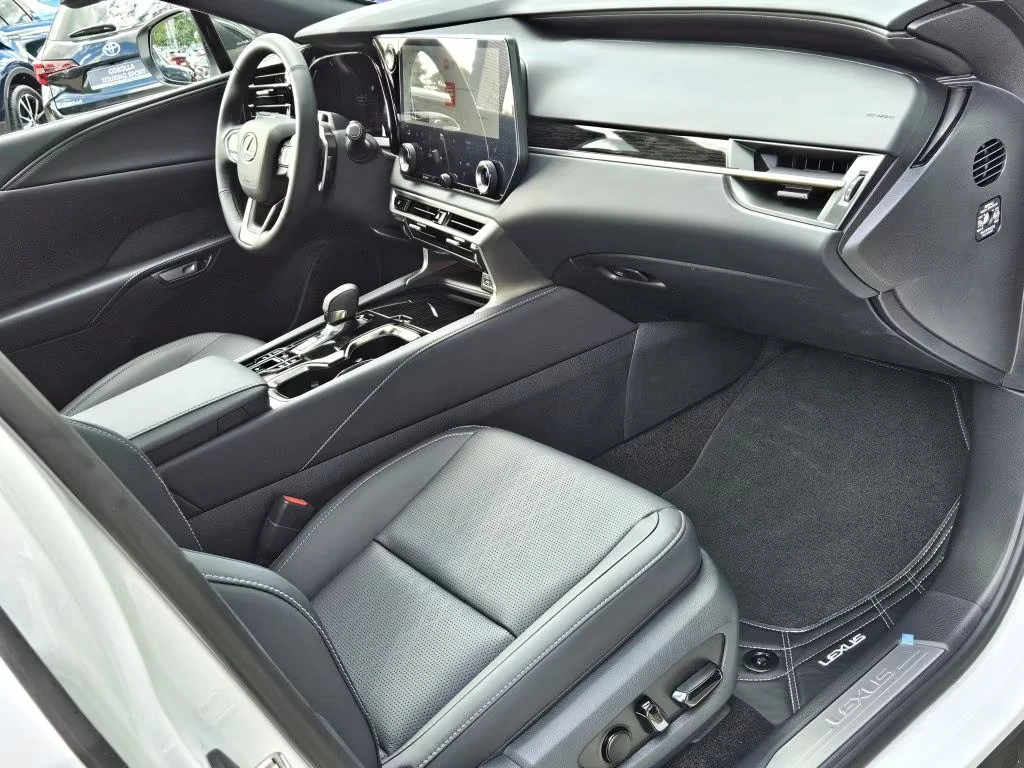 Lexus RX 450h plus 2.5PHEV/309HP/F-SPORT/PANO/360/HUD/DIGI/LED/645g - изображение 7
