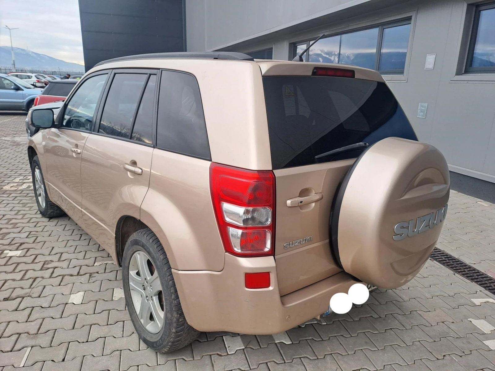 Suzuki Grand vitara 2.0 JLXEL AUTO - изображение 6