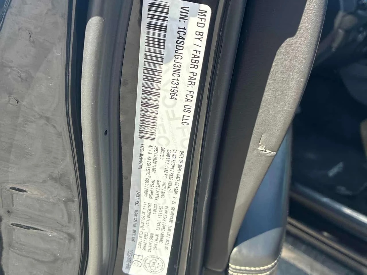 Dodge Durango * SRT 392 * PANO* KEYLESS* ПОДГРЕВ* NAVI* , снимка 6 - Автомобили и джипове - 54001785