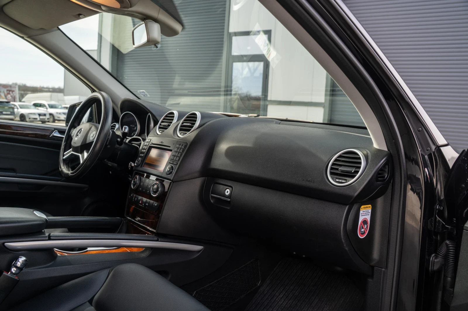 Mercedes-Benz ML 350 Ml350 4matic airmatic, снимка 10 - Автомобили и джипове - 54056950