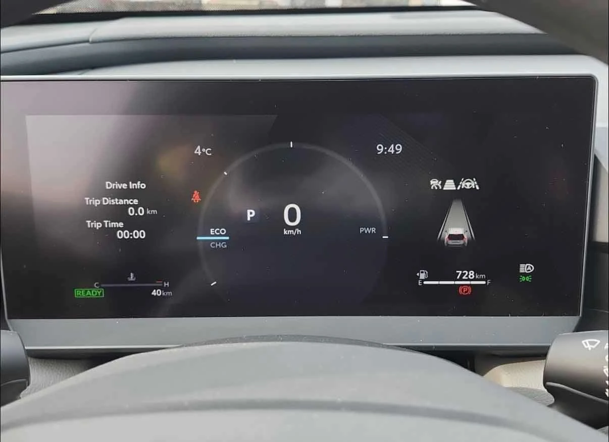 Toyota Rav4 /CARFAX/КАМЕРА/ПОДГРЕВИ, снимка 8 - Автомобили и джипове - 54060711