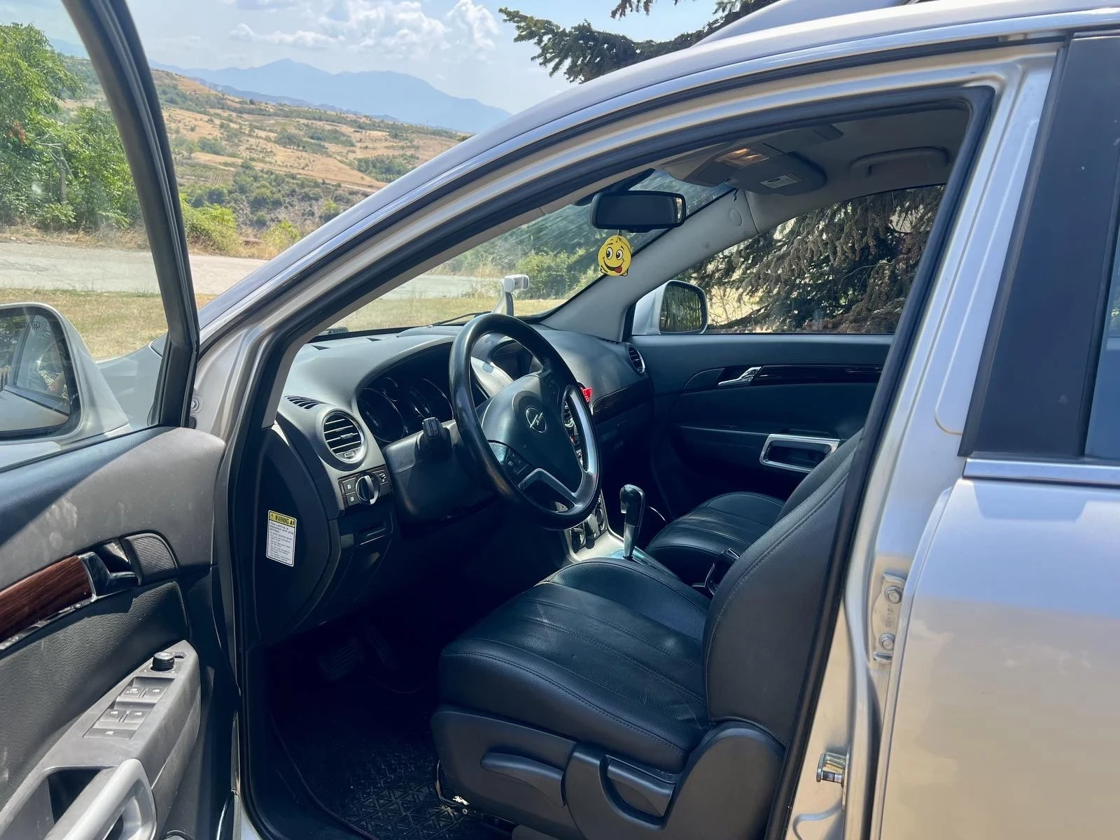 Opel Antara, снимка 6 - Автомобили и джипове - 54746486