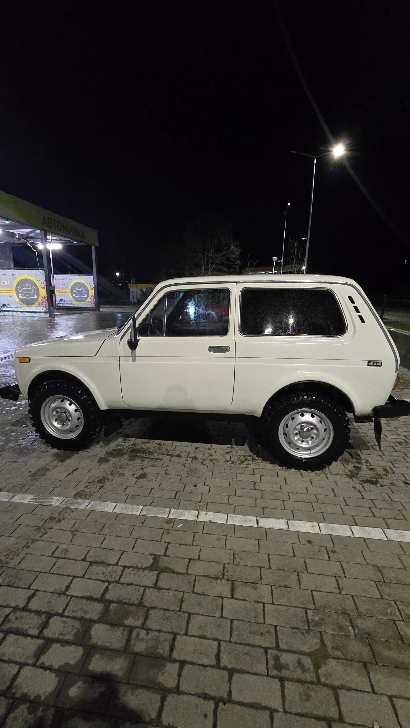 Lada Niva 1.6 карбуратор, снимка 5 - Автомобили и джипове - 54775733