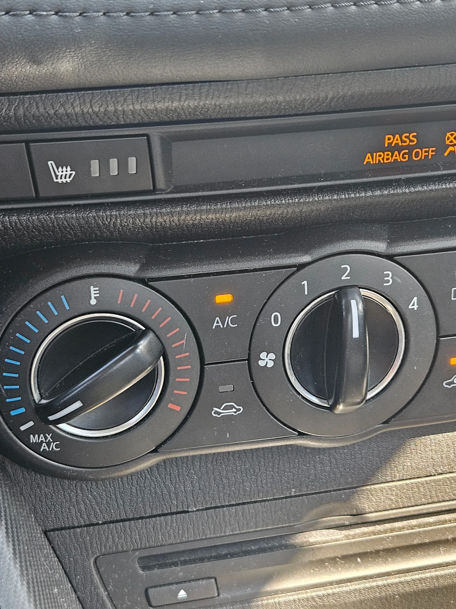 Mazda CX-3, снимка 3 - Автомобили и джипове - 56296956