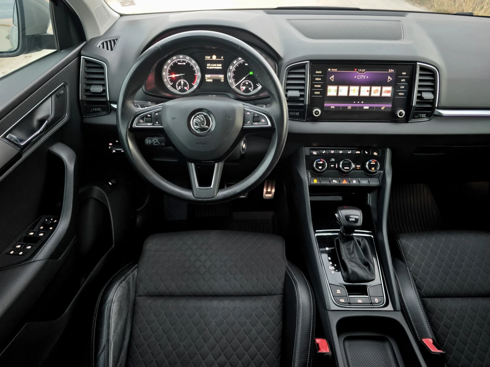 Skoda Karoq * Led* Panorama* FULL*  | Mobile.bg � ����������� 10