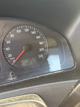 VW T5, снимка 6 — Bazar.bg VW T5, снимка 6