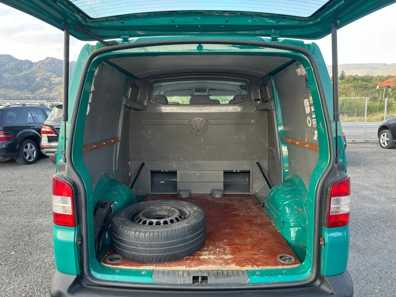 VW T5, снимка 16 - Бусове и автобуси - 47534362