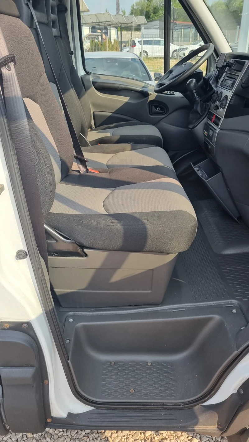 Iveco Daily Maxi 35S17 Хладилен 3.0d 170кс 2 камери, снимка 12 - Бусове и автобуси - 51131776