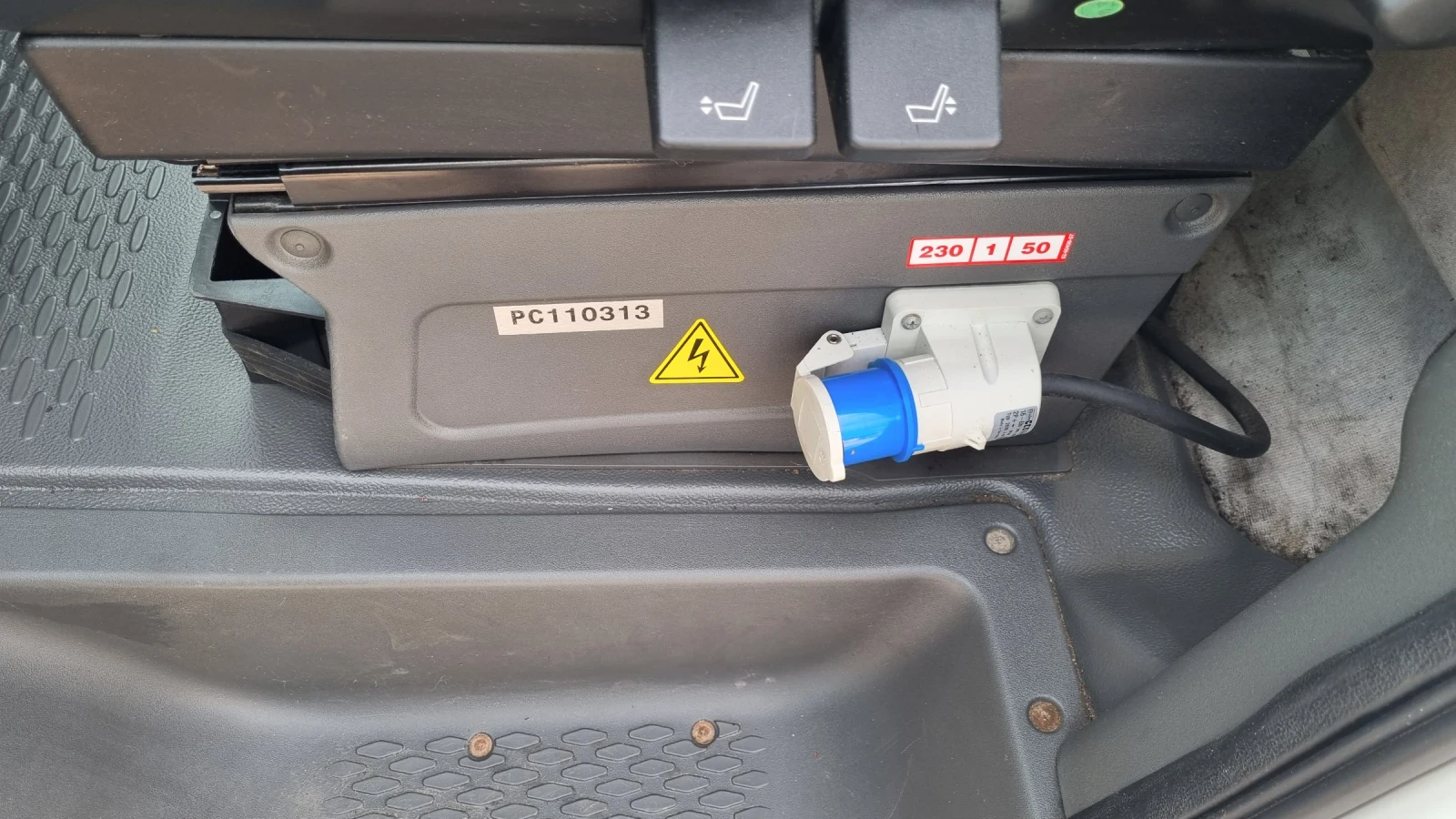 Iveco Daily 35S17  3.0d 170 2  | Mobile.bg   13