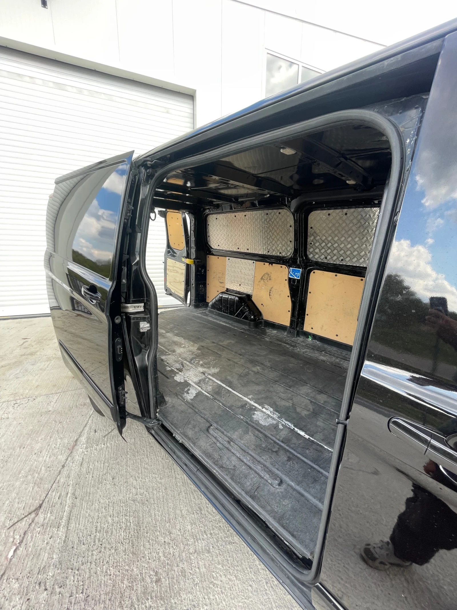 Ford Transit Custom 2.2TDCI-155к.с. - изображение 6
