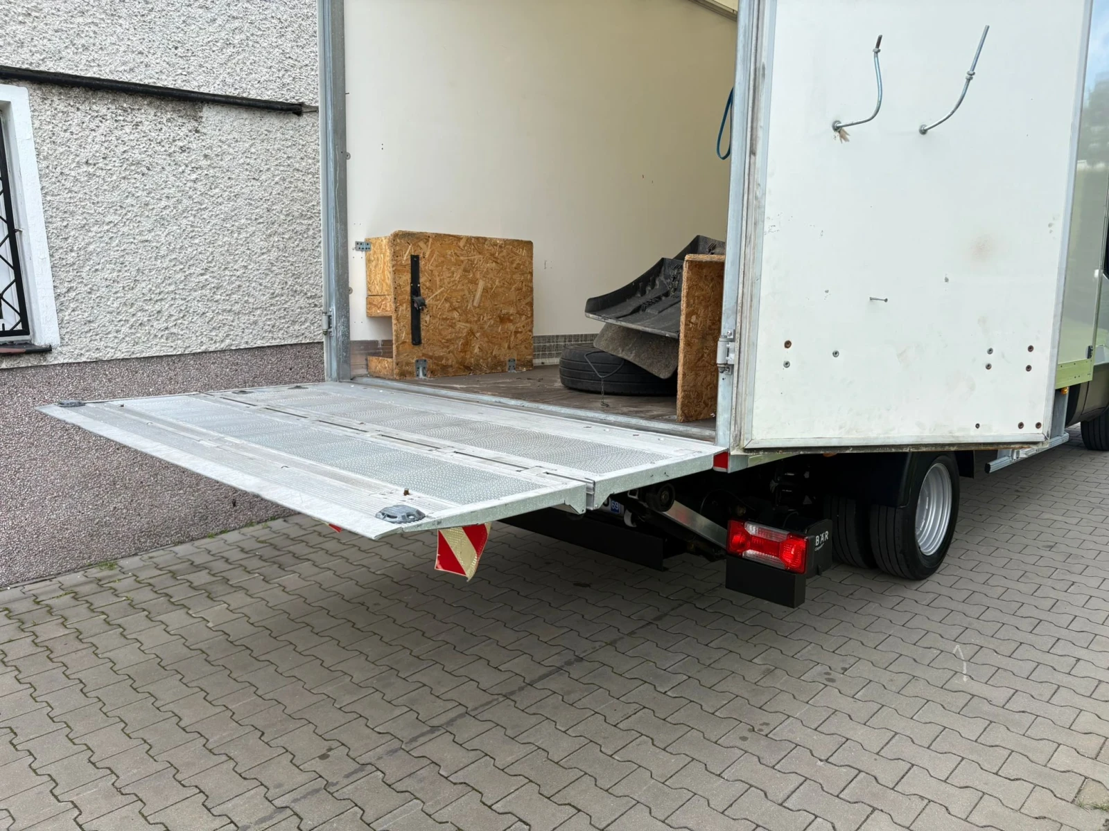 Iveco 35c18 КАТ Б 8pal, снимка 2 - Бусове и автобуси - 55661563