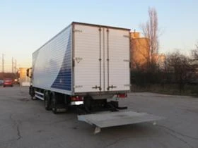 Iveco Stralis AT260S45, снимка 14