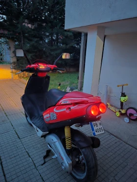 Aprilia Sr Скутер, снимка 3