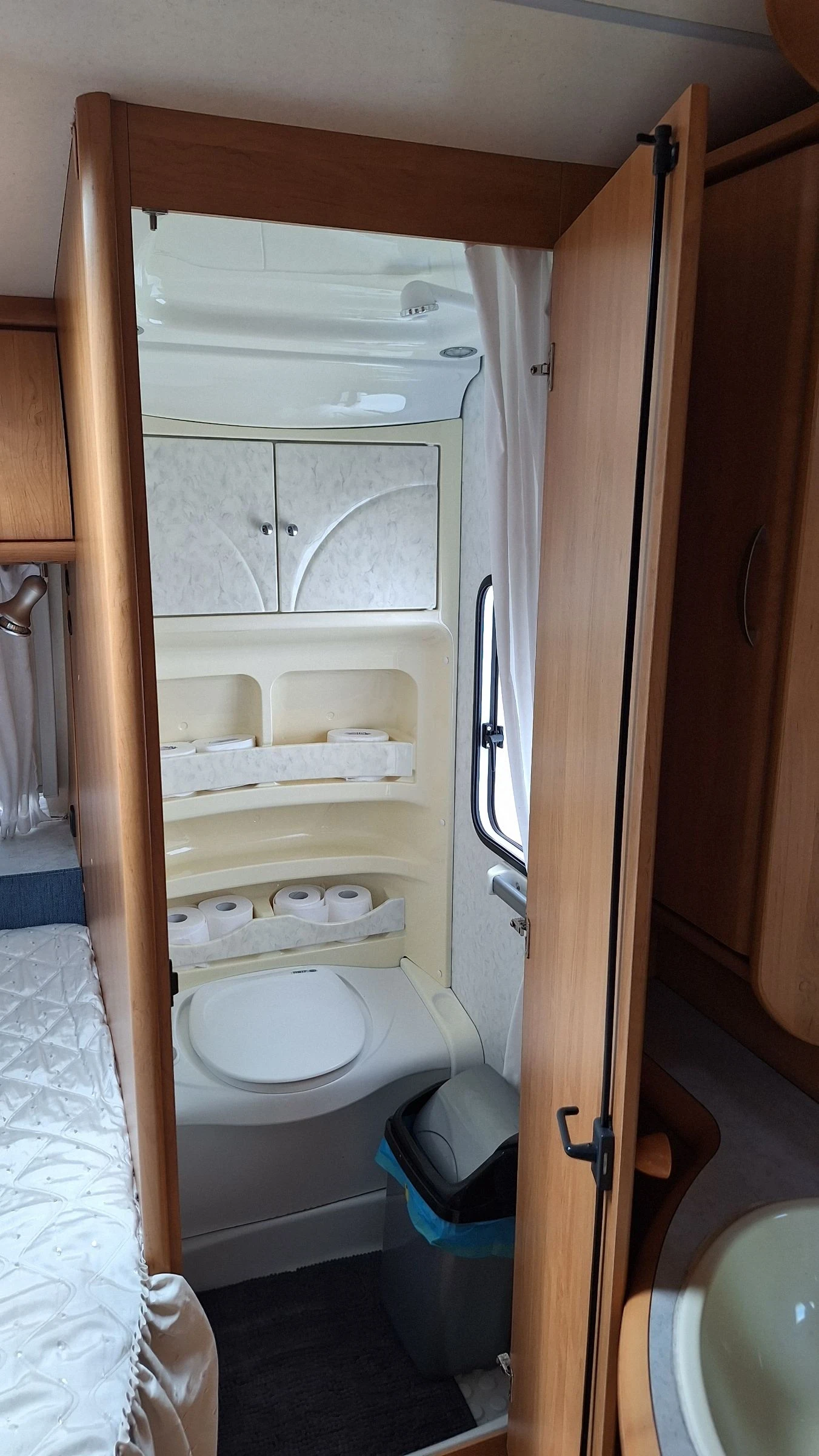 �������� Hobby excellent easy 460 | Mobile.bg � ����������� 12