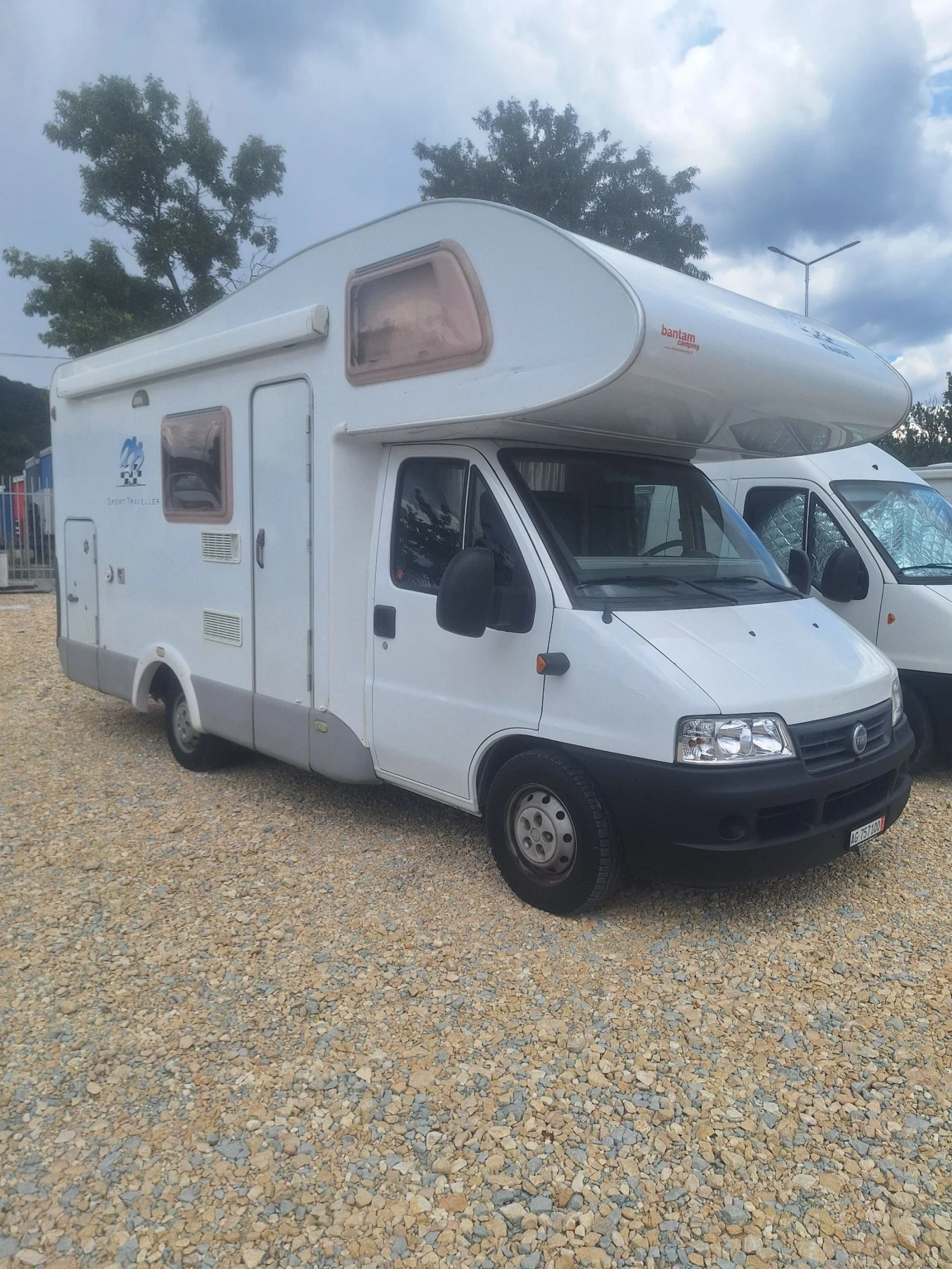 Кемпер Fiat KNAUS TABBERT SPORT.КЛИМАТИК.НА 67- ХИЛ. КМ.